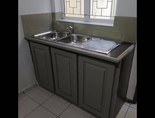 2 BEDROOM APARTMENT FOR SALE IN GLENWOOD